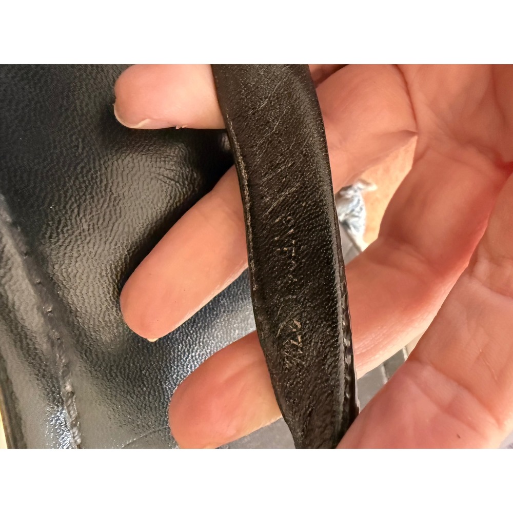 Prada Black Patent Leather Triangle Logo Thong Sandals 7 - Picture 12 of 13